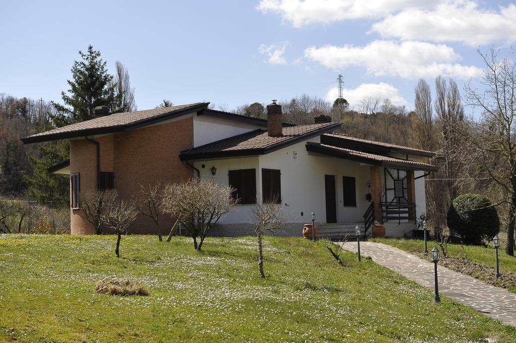 Aleanna Appartamenti Nocera Umbra Pokoj fotografie